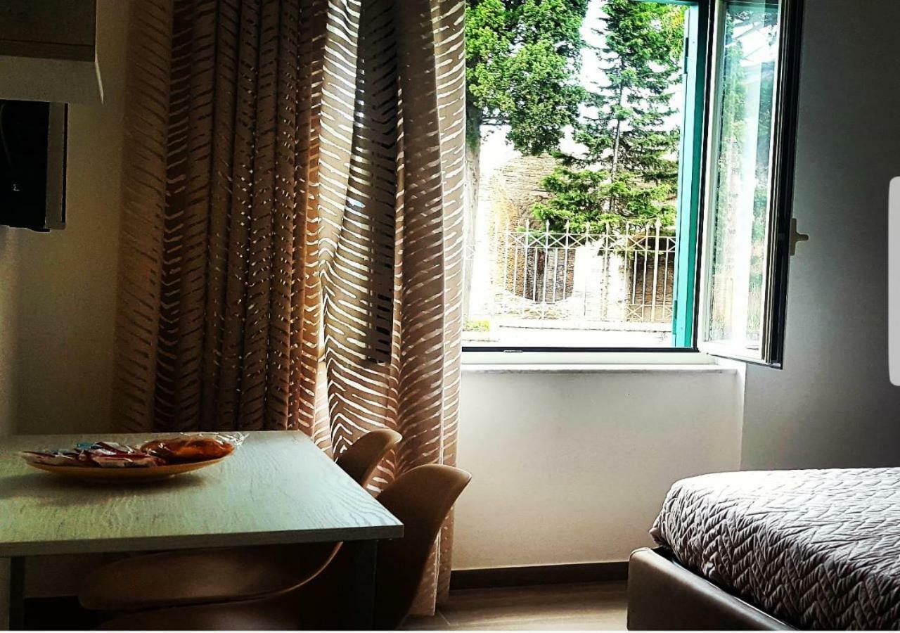 Dimora Flegrea & Breakfast 4* Pozzuoli
